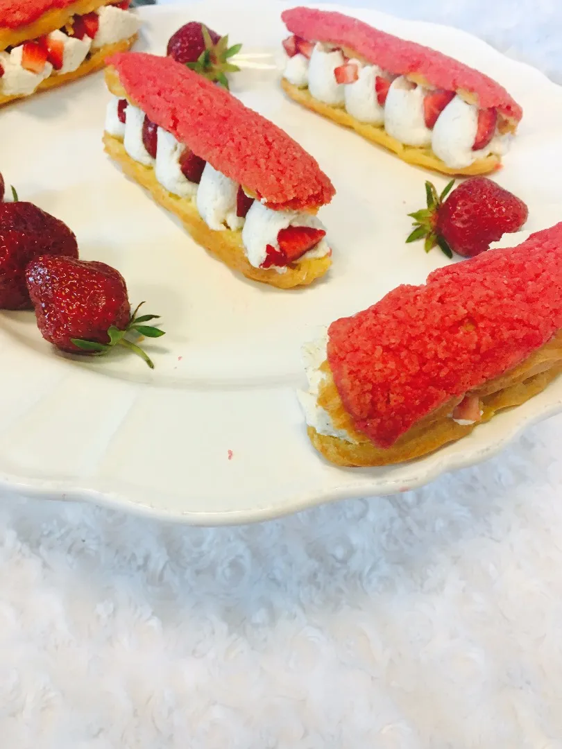 Craquelin Eclairs Filled with Vanilla Mascarpone Whipped Cream and Fresh Strawberries